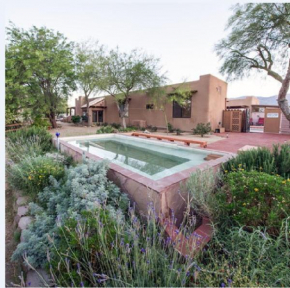 Гостиница Turtle Back Mesa Bed and Breakfast  Индио